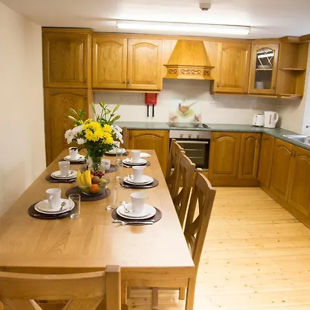 Bellavista Townhouses * Cobh